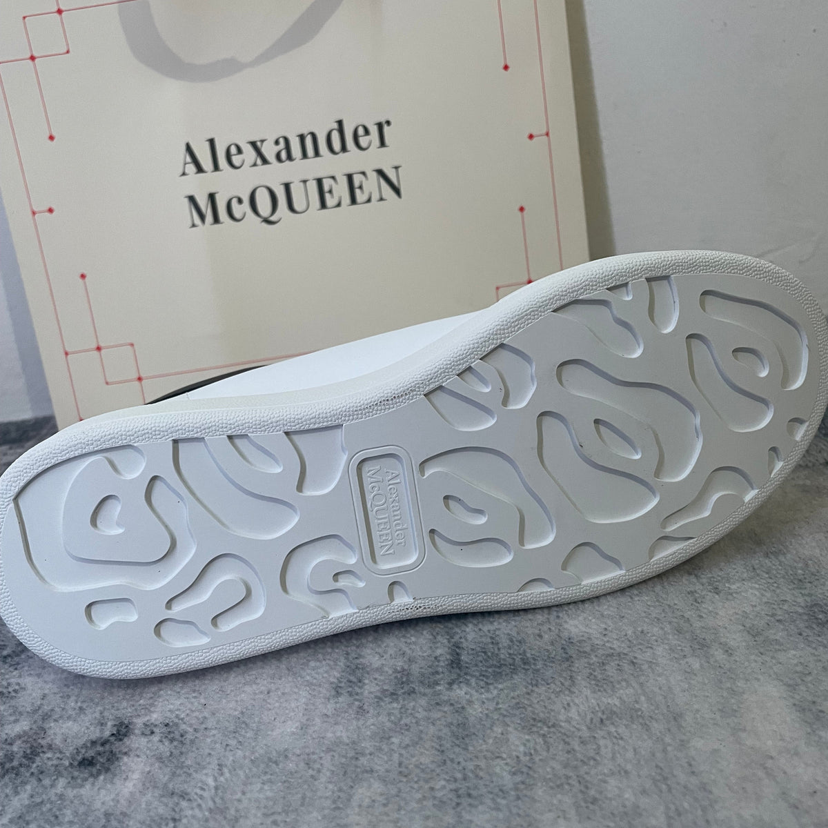 ALEXANDER MCQUEEN OVERSIZE